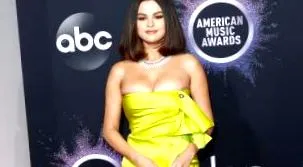 selena