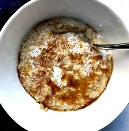 búcsúzik