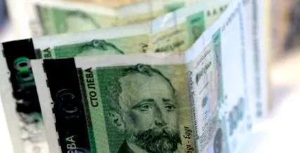 előnyeiből részesül