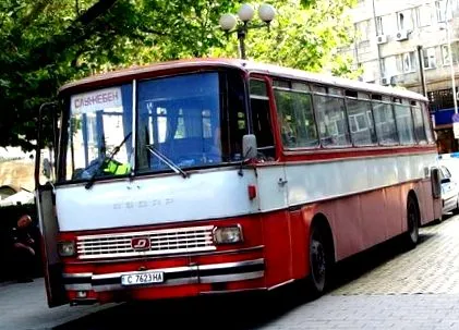 fiatalságunk busza