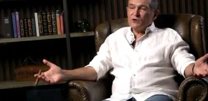 bozhkov kezében