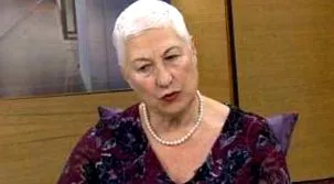 kíváncsi emilova