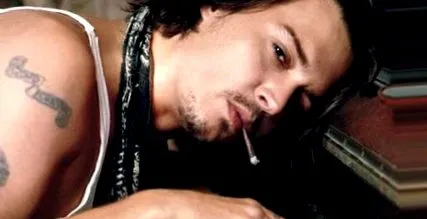 benzinkútként johnny