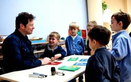 montessori-módszernek