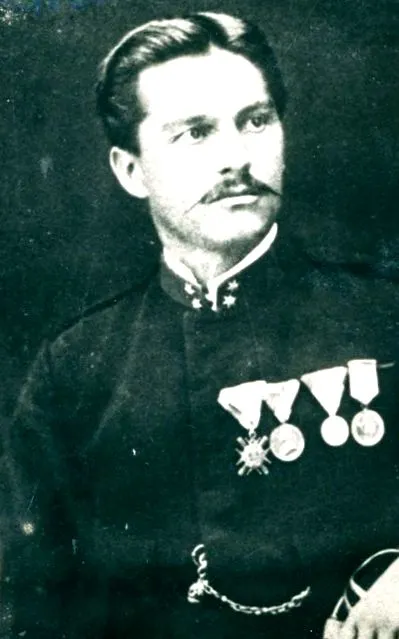 felszabadította kapitány