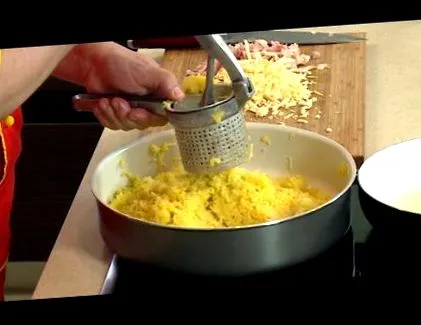 burgonyakrokettek sárga