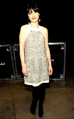 nyári deschanel