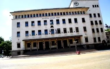 nyeresége millióra