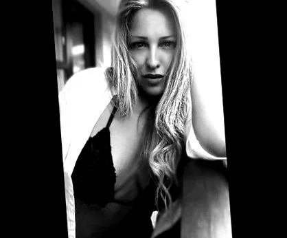 renee vallomással