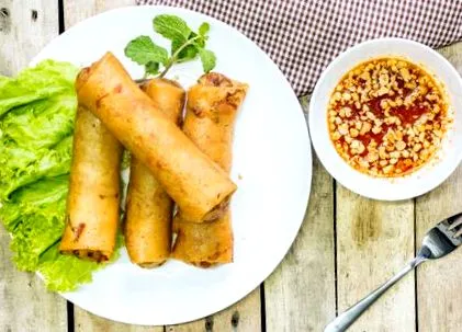 thai tavaszi