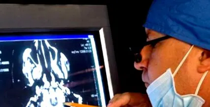 syringomyelia folyadékkal töltött