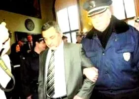 csődbe népszerű