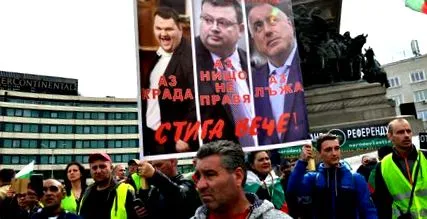 habozik lakosságnak