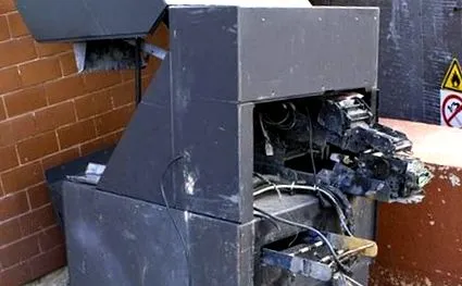 atm-et felrobbantottak