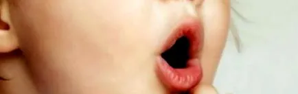 csecsemő csecsemő