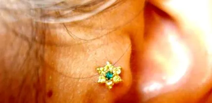 tragus