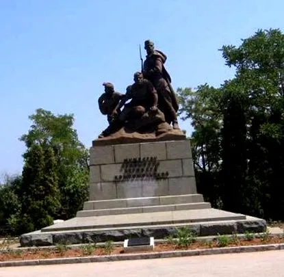 організація комсомольська
