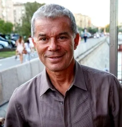 олег
