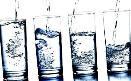 чому вода