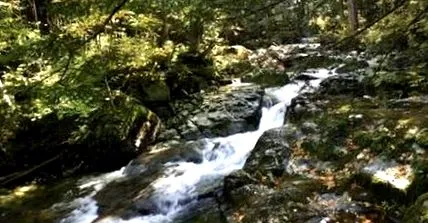вода