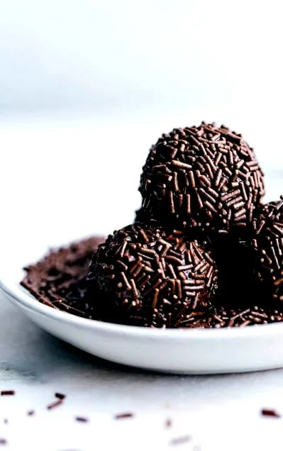 fudgy