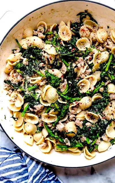orecchiette брокколі