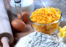 Калорії сирі 100г Калорії