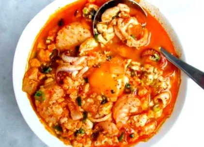 морепродуктами