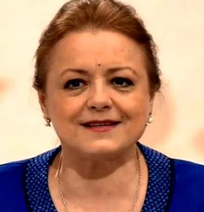 розповіла олена