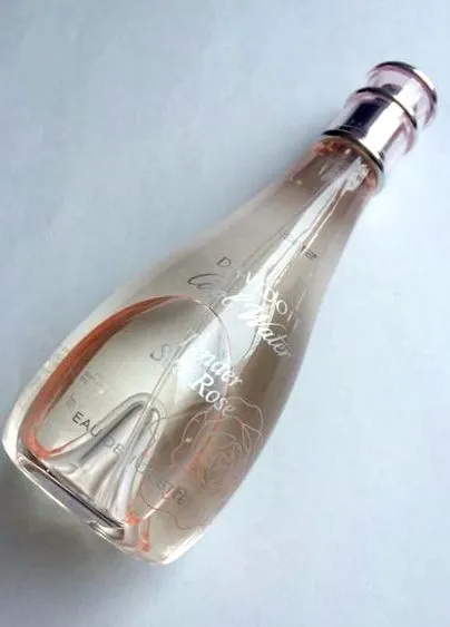 вода water