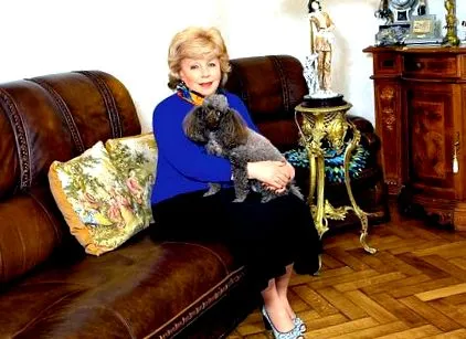 лариса