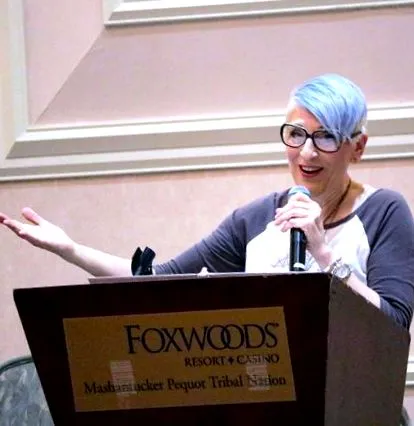 LISA LAMPANELLI