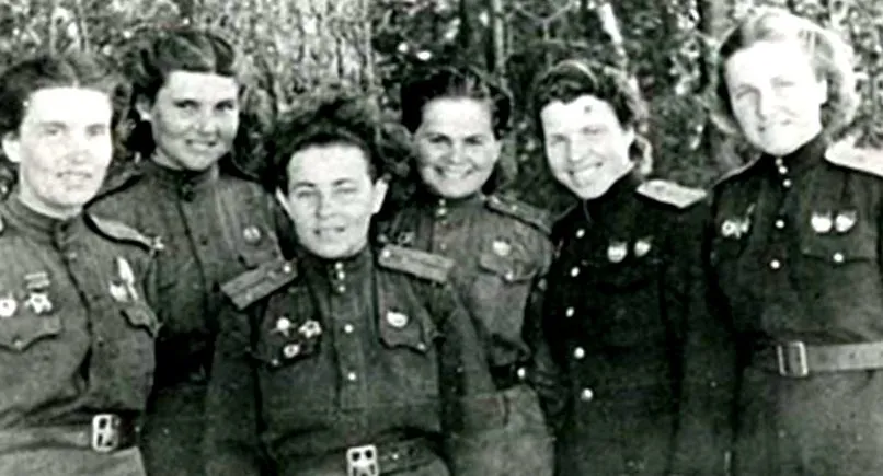 тероризувала
