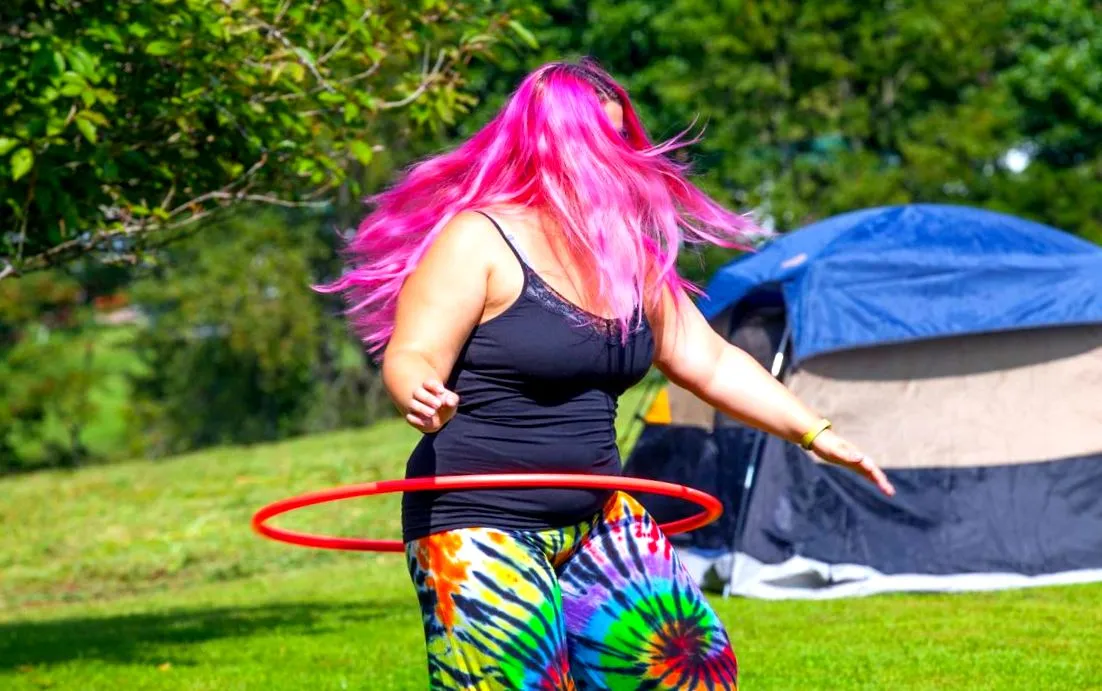 чому hula