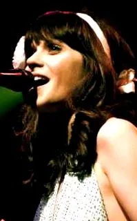 hula zooey