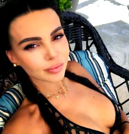 измъчва
