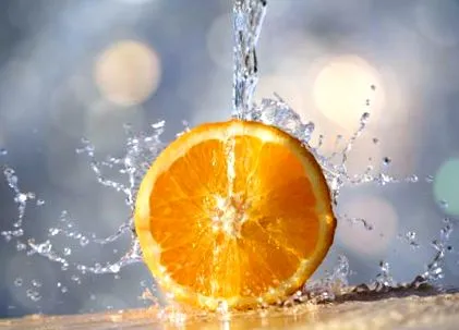 вода