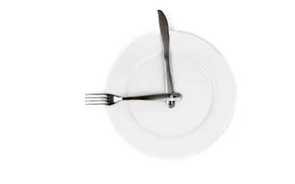 restricționat