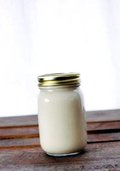 mănâncă