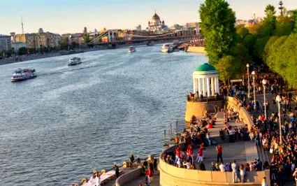 московски