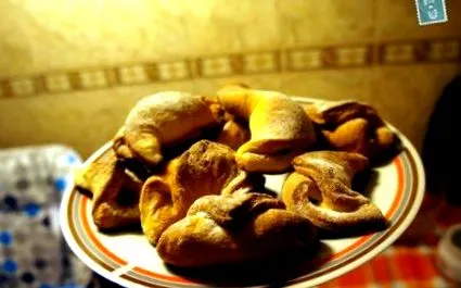 долара