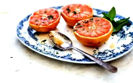 Sült grapefruit