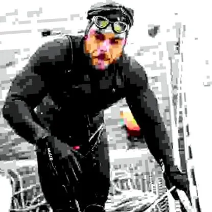 úszáson