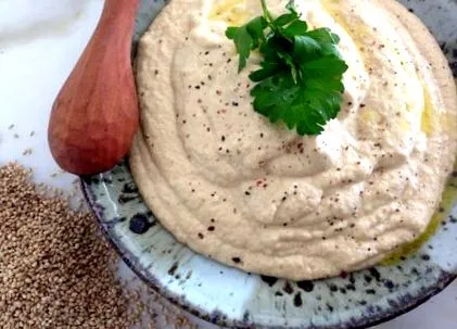 hummus