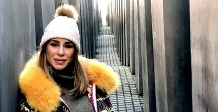 свързва