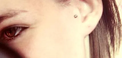 tragus