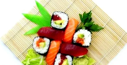 japán