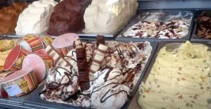 дебели