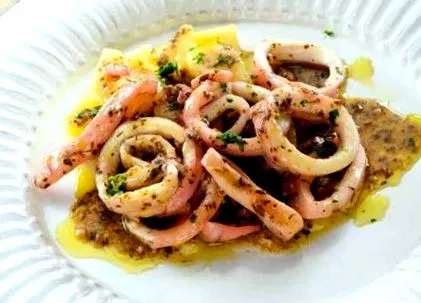 fehér