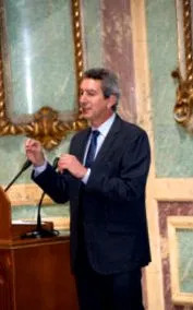 развенчаването